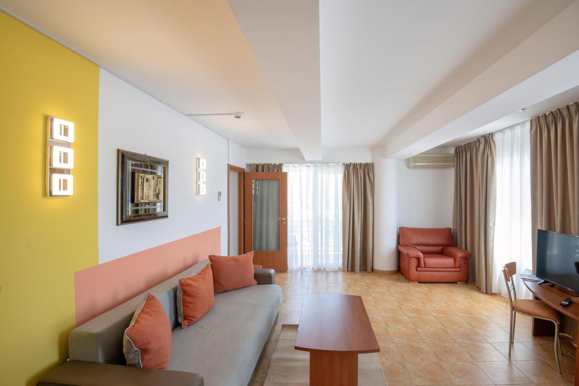 Complex Modern All Inclusive Mamaia Exterior foto