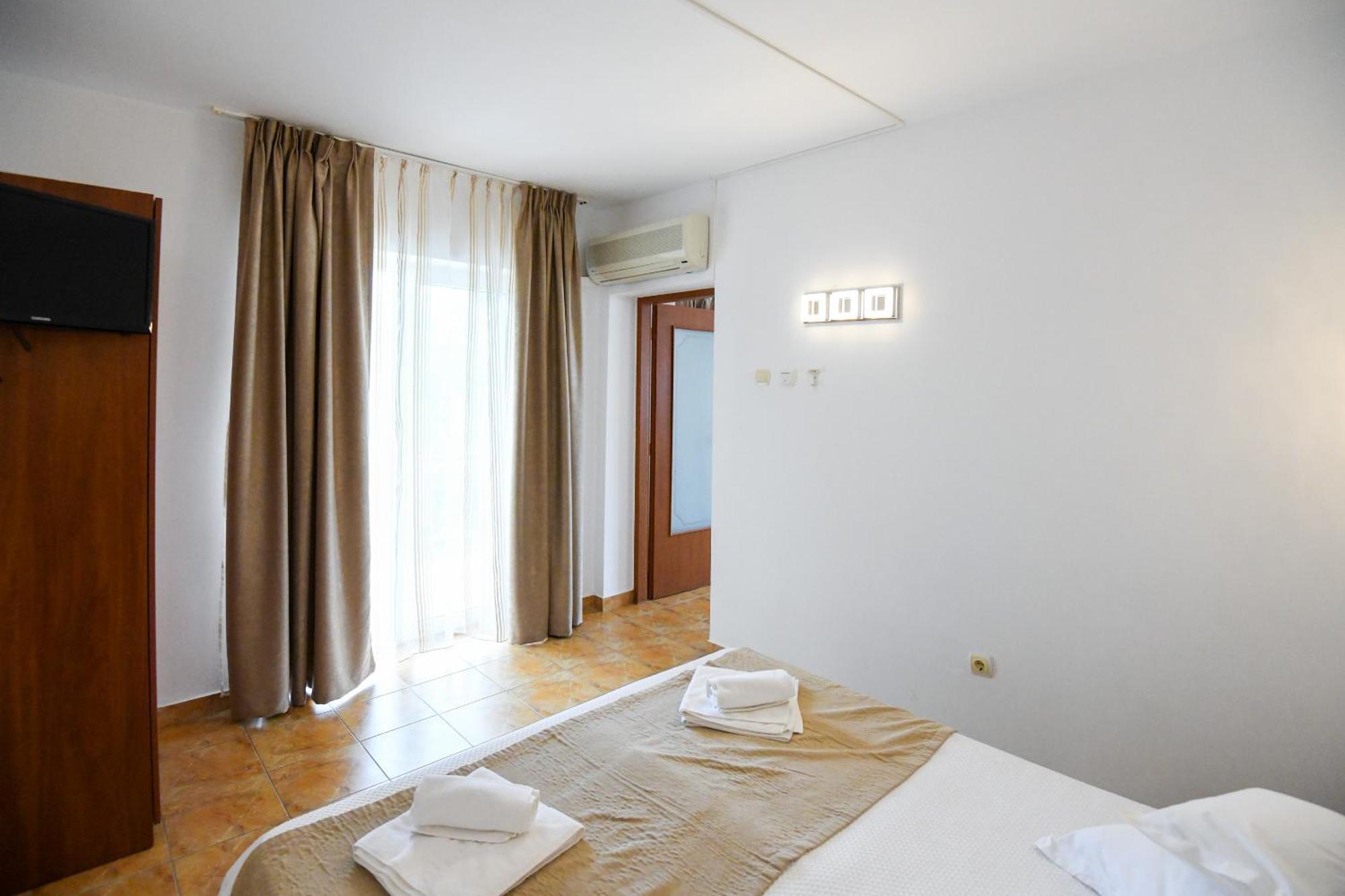 Complex Modern All Inclusive Mamaia Exterior foto